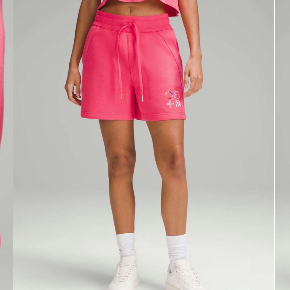 RARE Lululemon Scuba High-Rise Shorts 5” Pride Glaze Pink Size 6 Lounge Athletic
